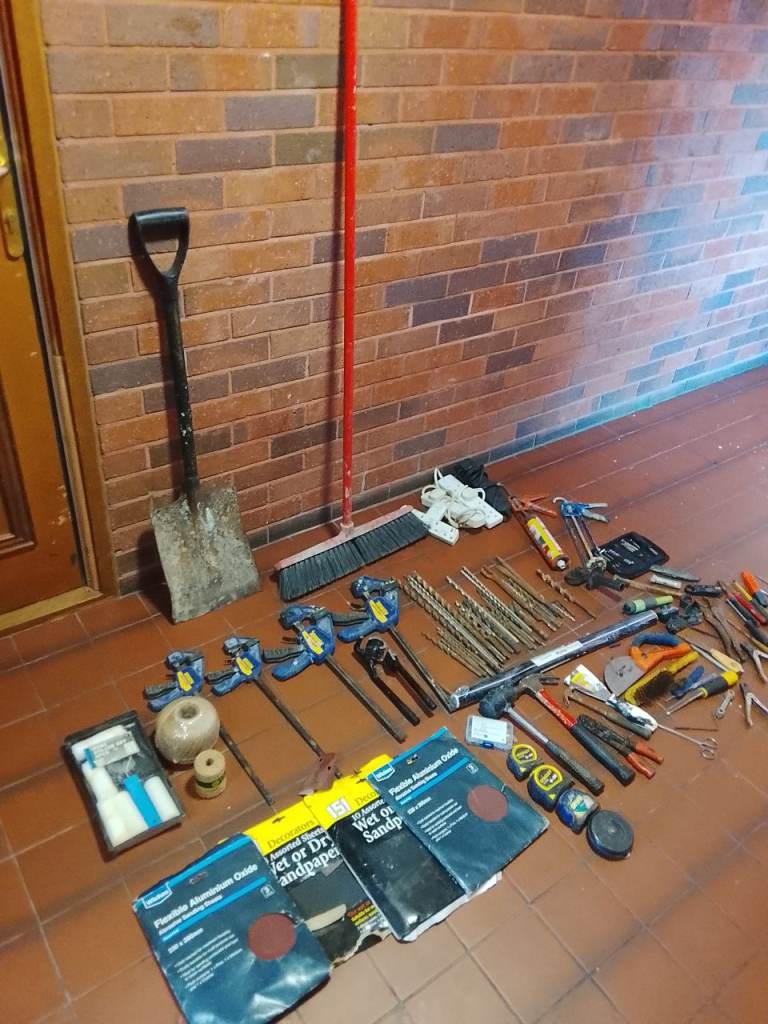 Large Job Lot of Assorted Hand Tools & Gardening Gear