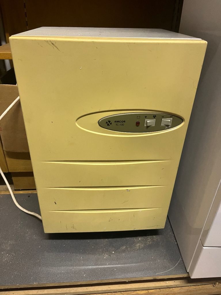 Amcor TC 100 Dehumidifier – 9.5L/Day – 230V