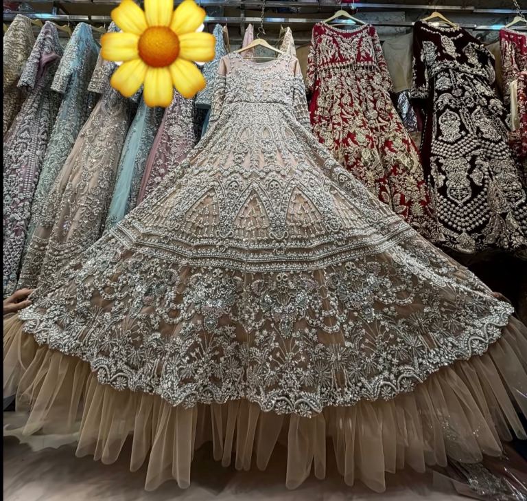 Luxury Bridal Lehenga – Champagne Gold & Deep Red (Wedding / Walima)