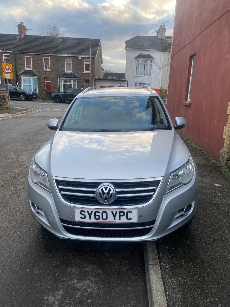 Volkswagen, TIGUAN, Estate, 2011, Manual, 1968 (cc), 5 doors