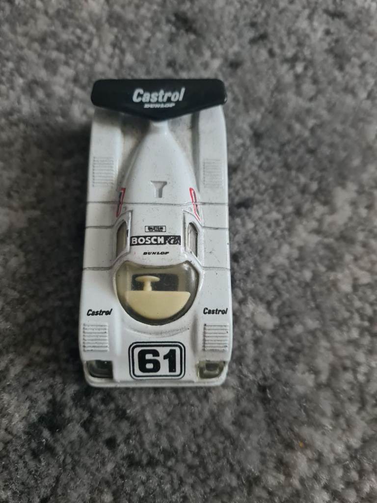 Matchbox Castrol Sauber C9 Race Car Toy – White