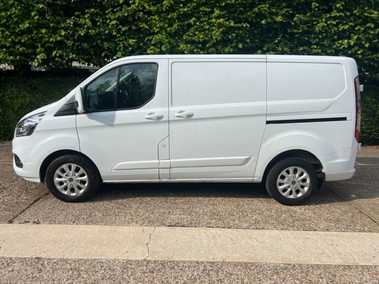 2021 Ford Transit Custom 300 LIMITED P/V ECOBLUE AUTO Panel Van Diesel Automatic