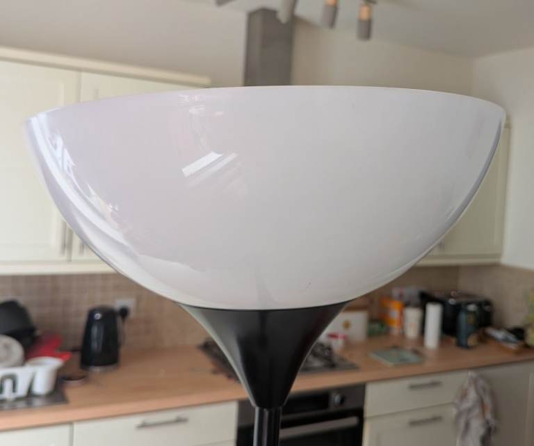 Standing lamp