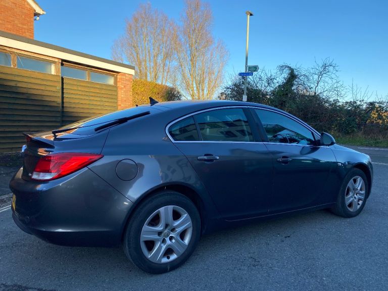 Vauxhall,Insignia,2.0 CDti,2013