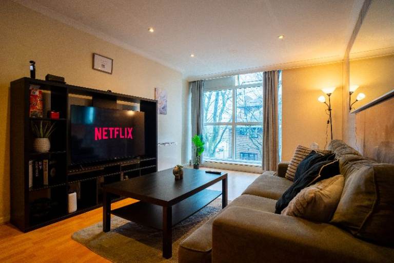 Riverside 3 Bed 2 Bath