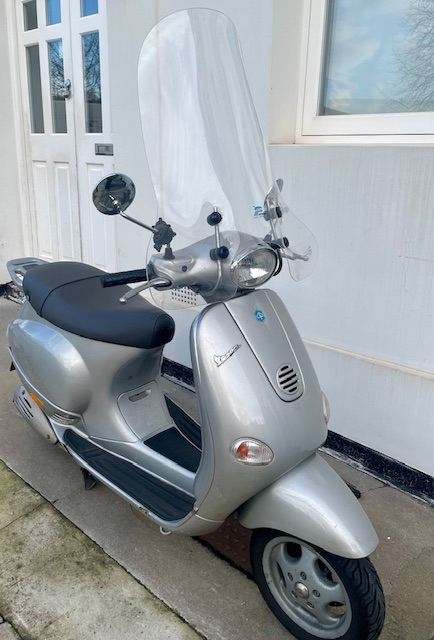 Piaggio, VESPA, 2003, 124 (cc)