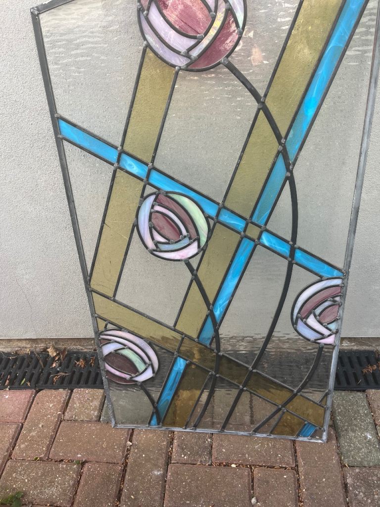 Stained glass panel Rennie Mackintosh style