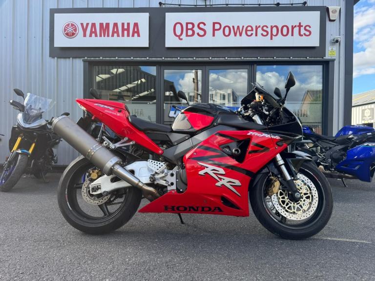 USED HONDA CBR1000 RR 29715 MILES FEW EXTRAS GREAT BIKE