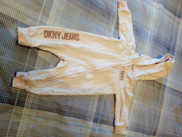 DKNY Jeans Baby Hooded All‑in‑One / Romper – Light Pink