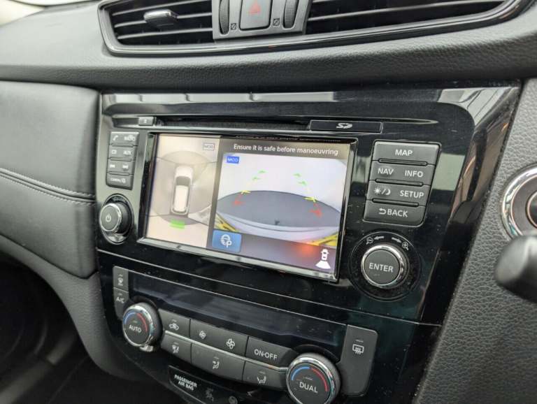 2017 Nissan X-Trail 2.0 dCi Tekna SUV 5dr Diesel Manual 4WD Euro 6 (s/s) (177 ps) HEATED FRONT  E...