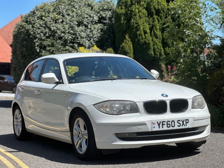 BMW, 1 SERIES, Hatchback, 2011, Manual, 1995 (cc), 5 doors