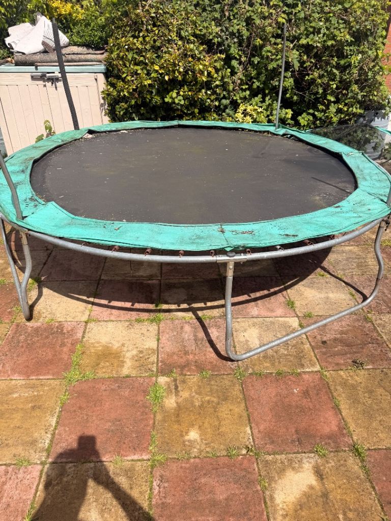Trampoline