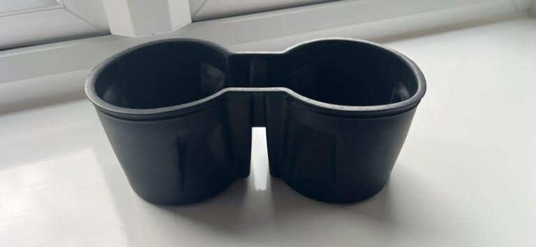 Tesla Y rubber cup holder insert