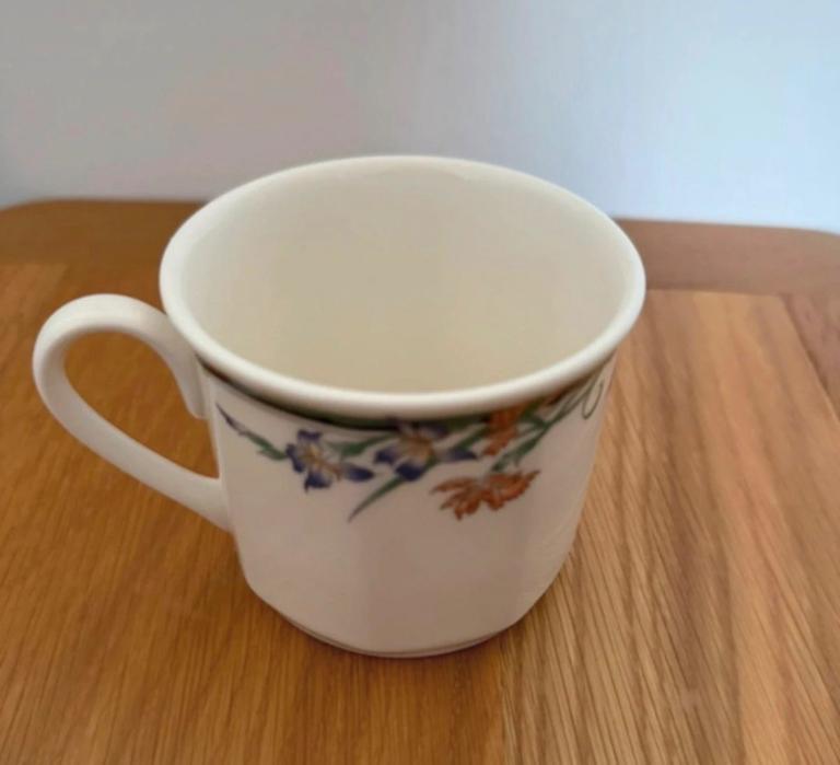 Royal Doulton Coffee/Tea Mug