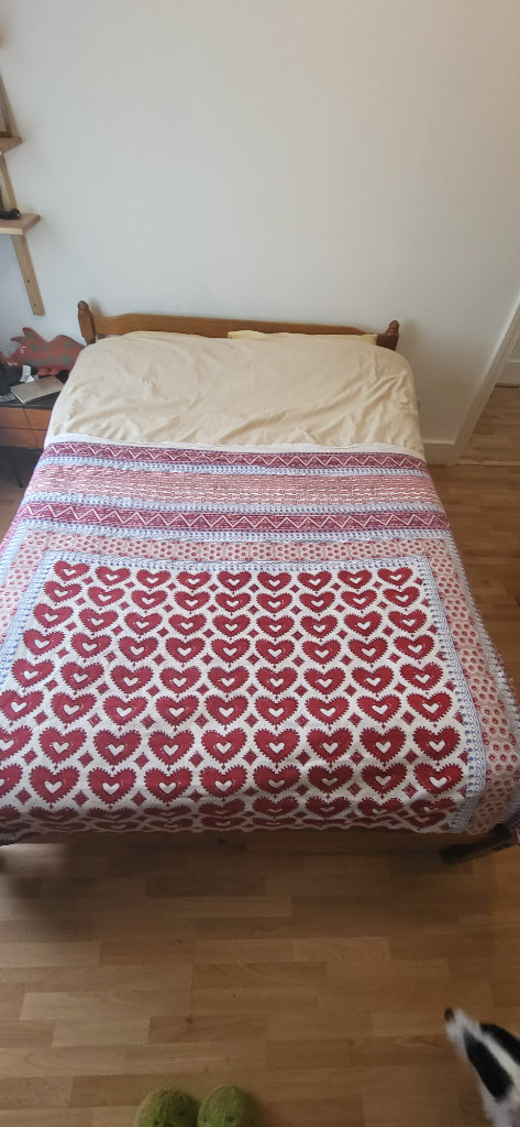 Double wooden frame with drawers 