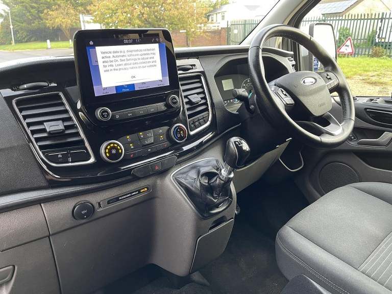 2022 Ford Transit Custom 2.0 320 EcoBlue Limited Crew Van L2 H1 Euro 6 (s/s) 5dr (6 Seat) PANEL V...