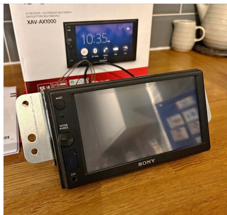 Sony XAV-AX1000