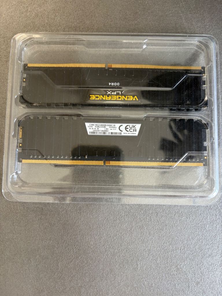Corsair Vengeance LPX DDR4 16GB RAM Kit (2x8GB) 3200MHz