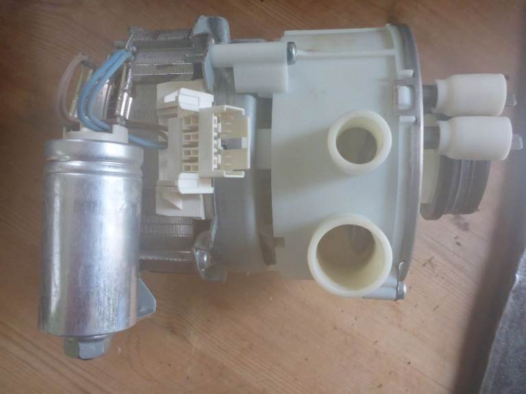 Miele Dishwasher Circulation Pump 6770474 (Hackney)