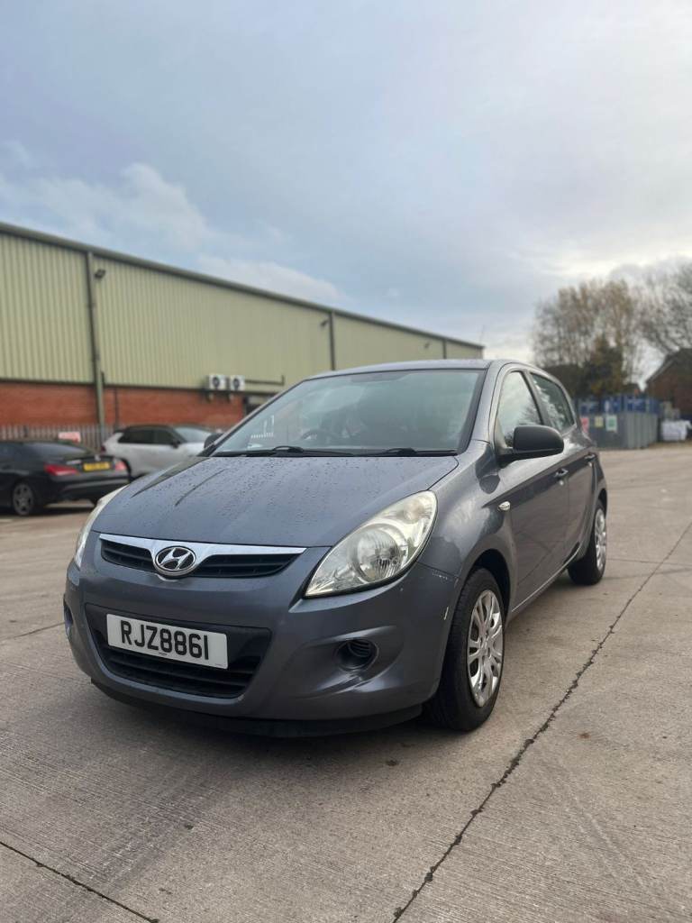 HYUNDAI I20 Classic 5dr Manual - Petrol - 1.2L - Hatchback