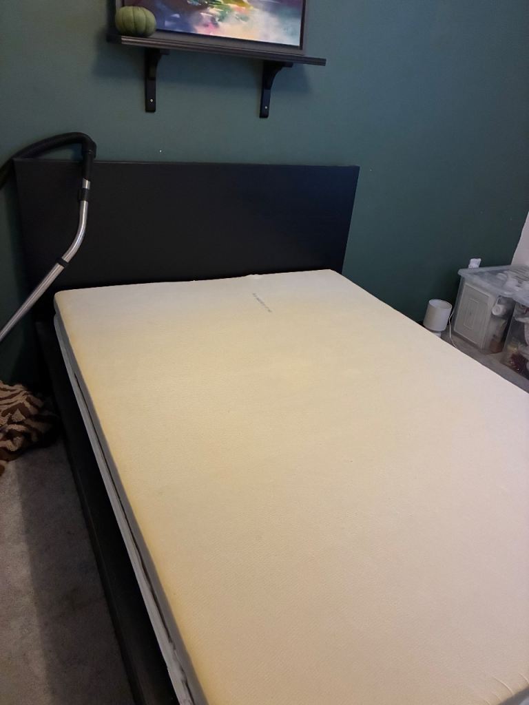 Double IKEA Malm Ottoman Bed 