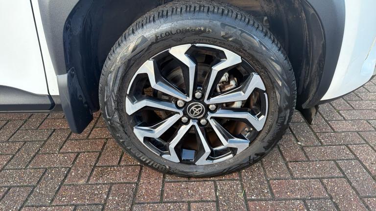 2022 Toyota Yaris Cross 1.5 Hybrid Design 5dr CVT Hybrid Estate Estate Hybrid Automatic