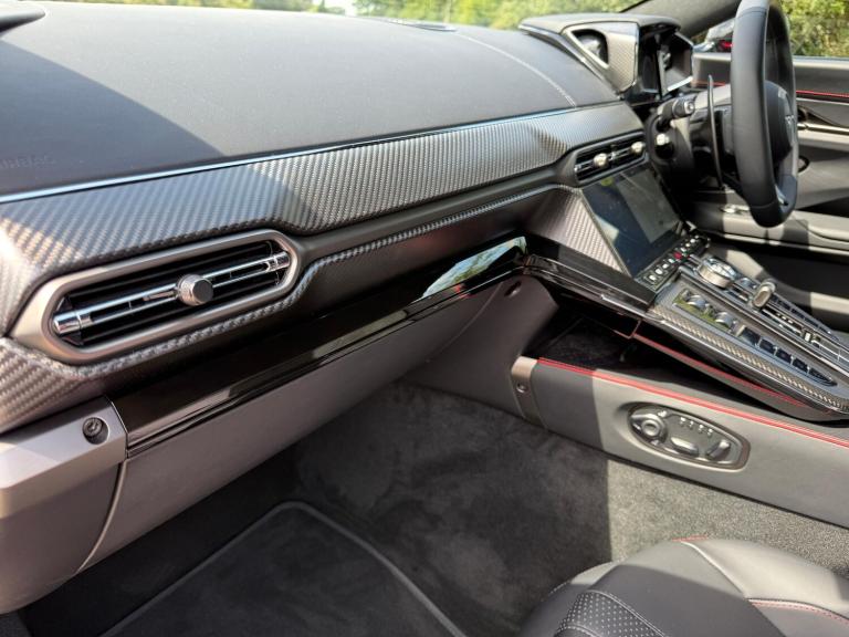 2025 Aston Martin Vantage V8 2dr Auto HATCHBACK PETROL Automatic