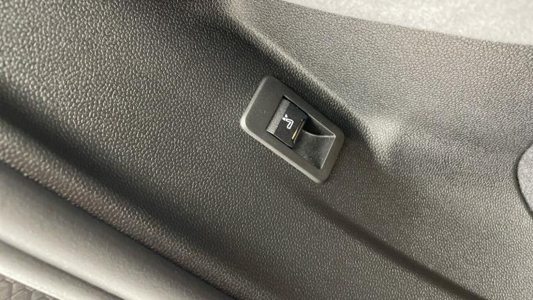 2025 BMW iX 300kW xDrive45 M Sport 101kWh 5dr Auto Electric Estate Estate Electric Automatic