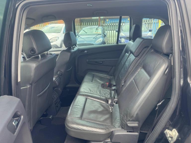 2009 Vauxhall Zafira 1.8i Elite 5dr MPV PETROL Manual