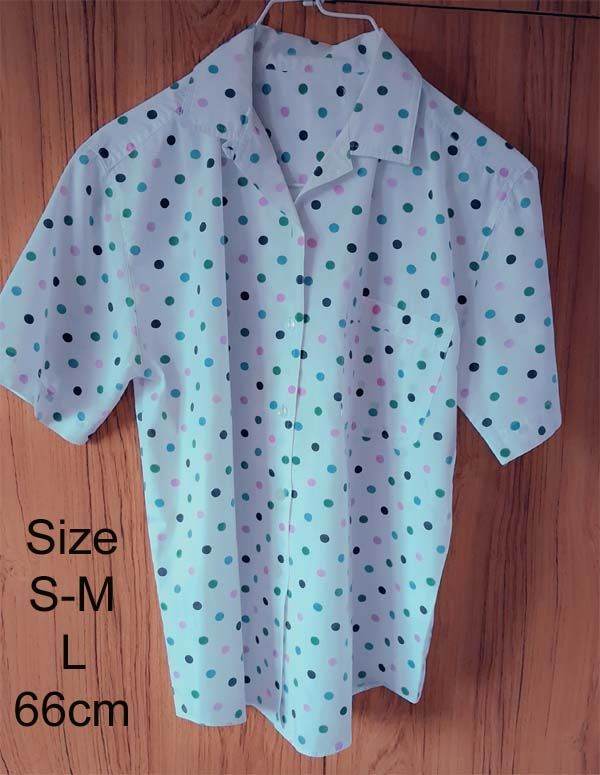 White Polka Dot Short Sleeve Shirt – Size S-M