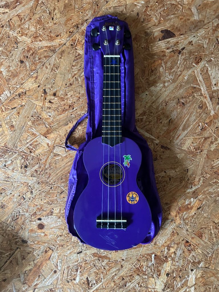 Mahalo ukulele 