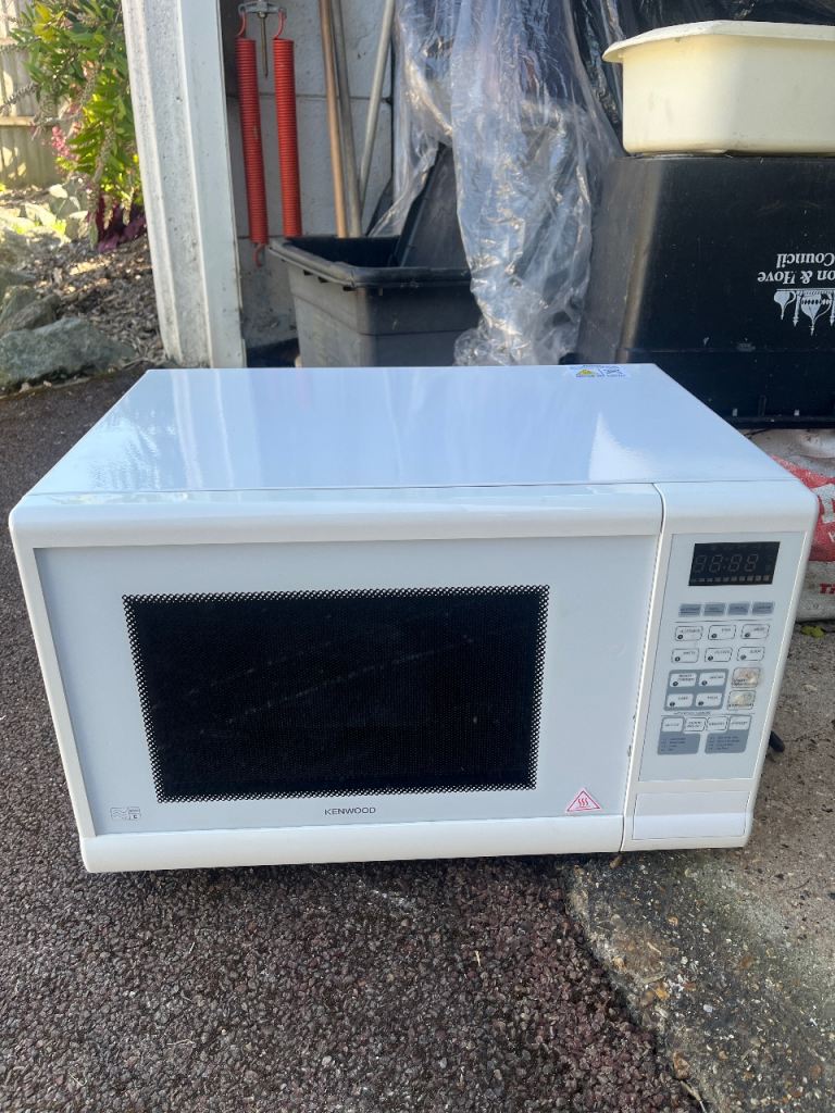 Kenwood 28L combination microwave K28CW14