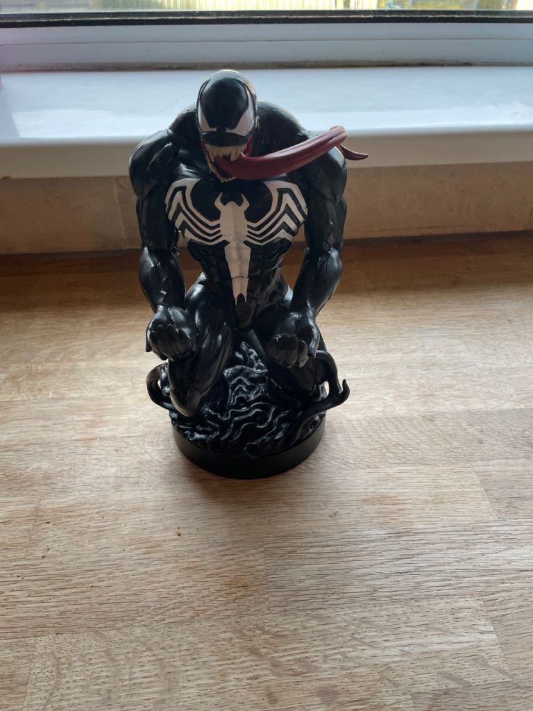 Venom mobile phone holder