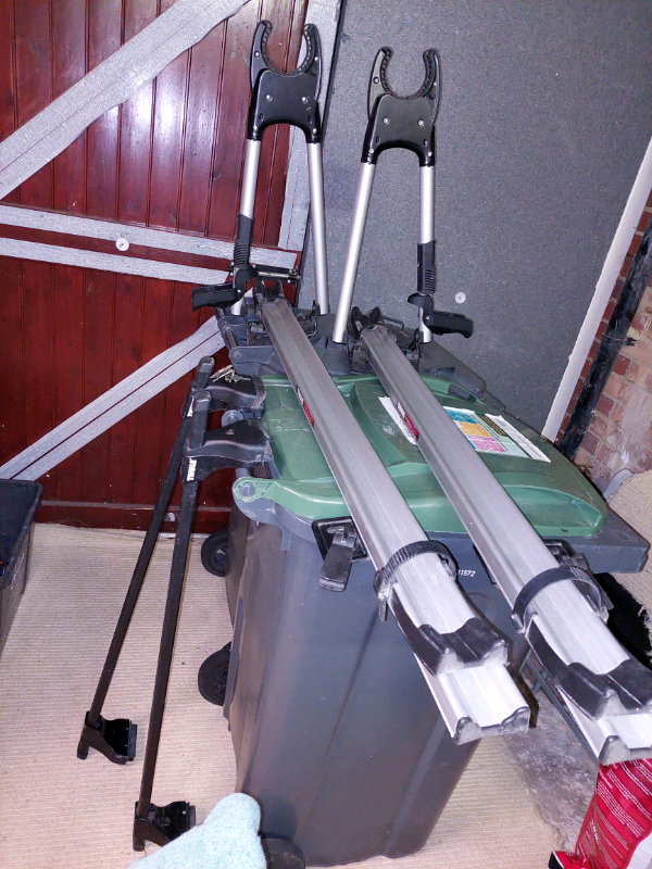 Thule roof bars and Thule bike racks 