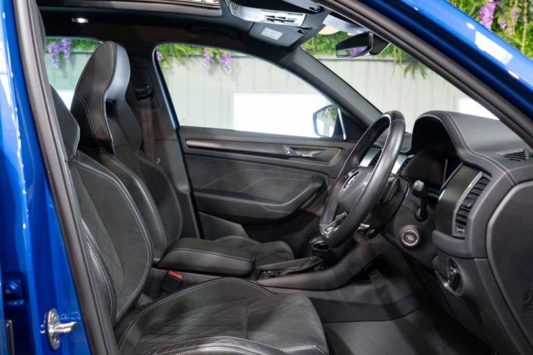 2022 Skoda Kodiaq 2.0 TDI SportLine SUV 5dr Diesel DSG 4WD Euro 6 (s/s) (7 Seat) (200 ps) ESTATE ...