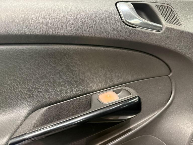 2013 Vauxhall Corsa 1.4 16V SE Auto Euro 5 5dr HATCHBACK Petrol Automatic