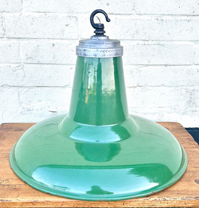 1950s Thorlux industrial pendant lamps light enamel antique vintage pendant metal factory old green