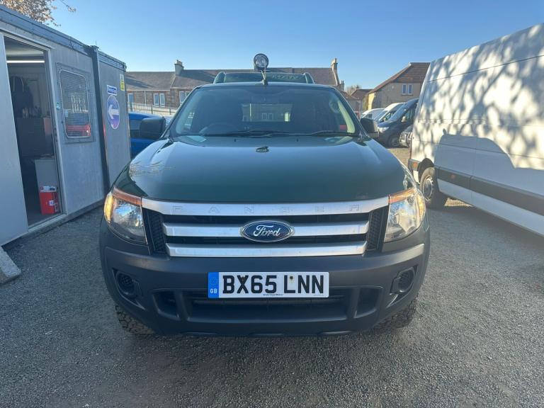 2016 Ford Ranger Chassis Cab Regular XL 2.2 TDCI 150 4WD ROOF SPOT LIGHT PICK UP Diesel Manual