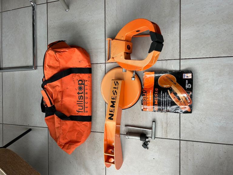 Wheel Clamp