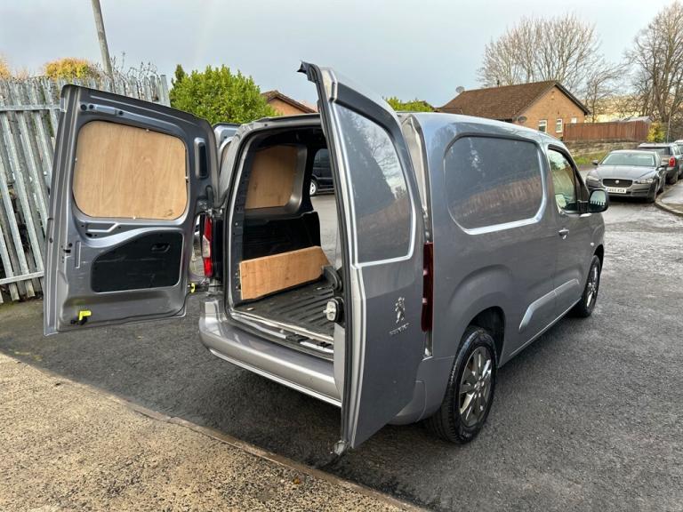 2022 Peugeot Partner 1.5 BlueHDi 1000 Asphalt Premium Standard Panel Van 5dr Diesel Manual SWB E ...