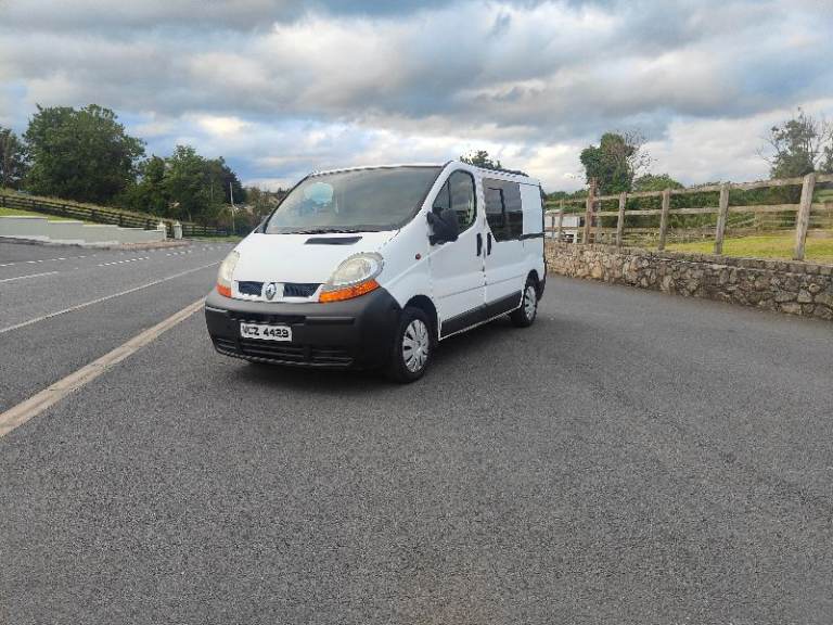 Renault trafic camper van/motorhome *must see*