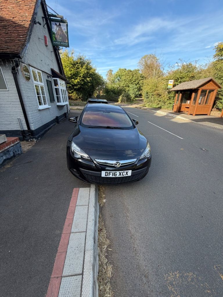 Vauxhall, GTC, Hatchback, 2016, Manual, 1364 (cc), 3 doors