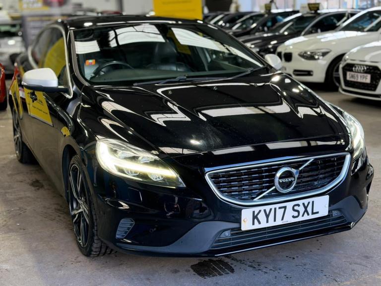2017 Volvo V40 2.0 D4 R-Design Pro Auto Euro 6 (s/s) 5dr HATCHBACK Diesel Automatic