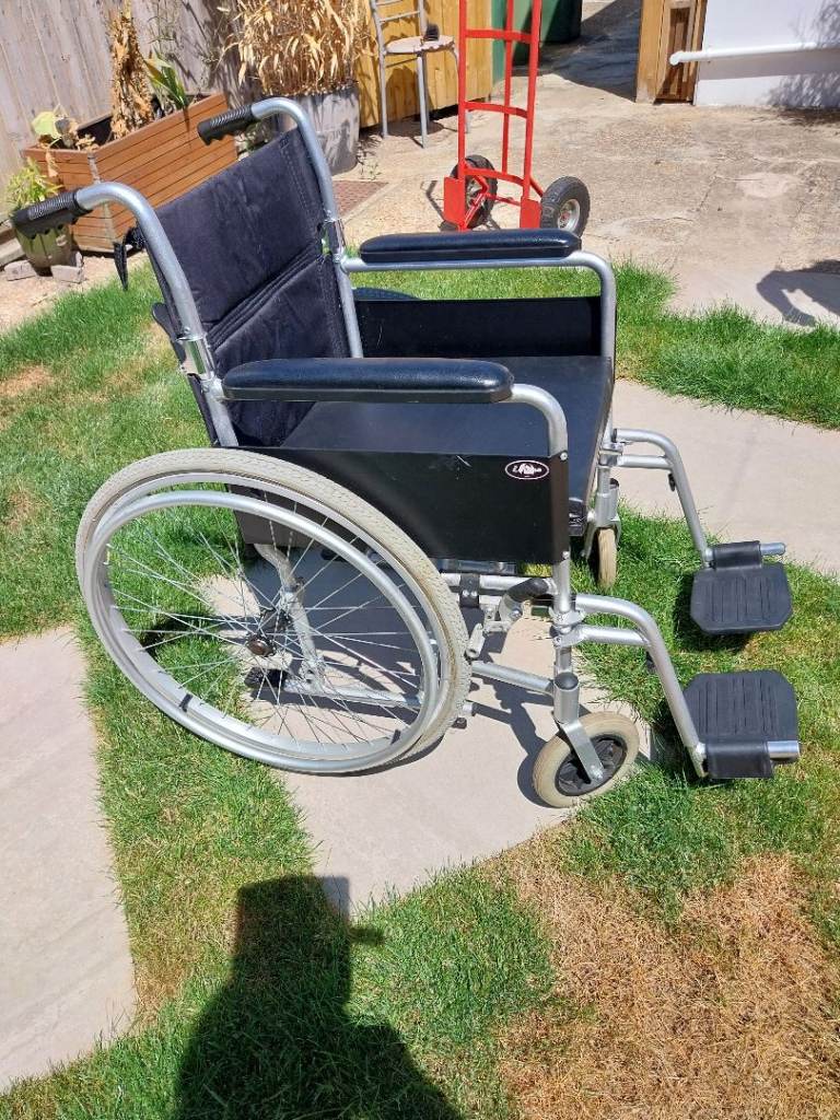 Manual Wheelchair - Sturdy, Good Condition