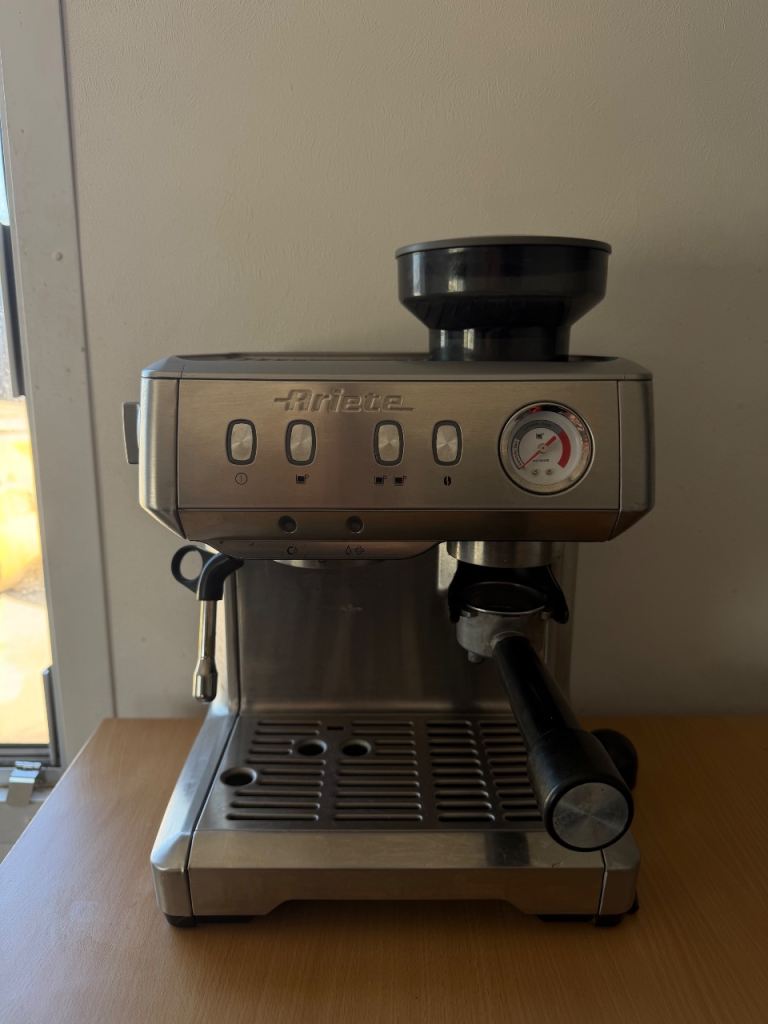 Coffee Machine / Expresso Machine