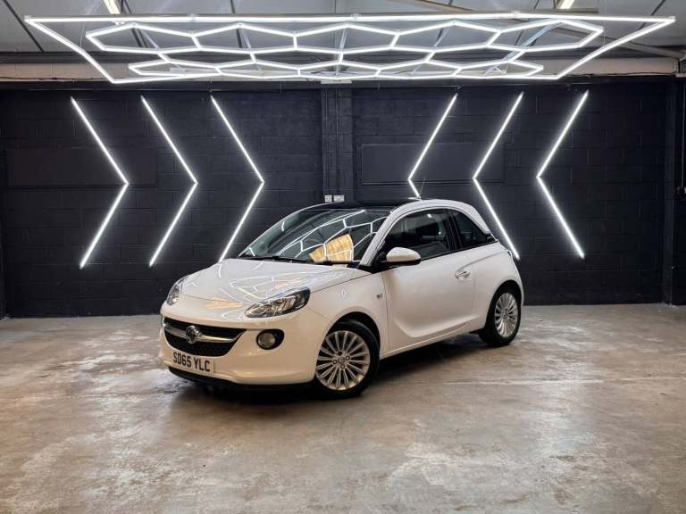 VAUXHALL ADAM 1.2 i GLAM 2015