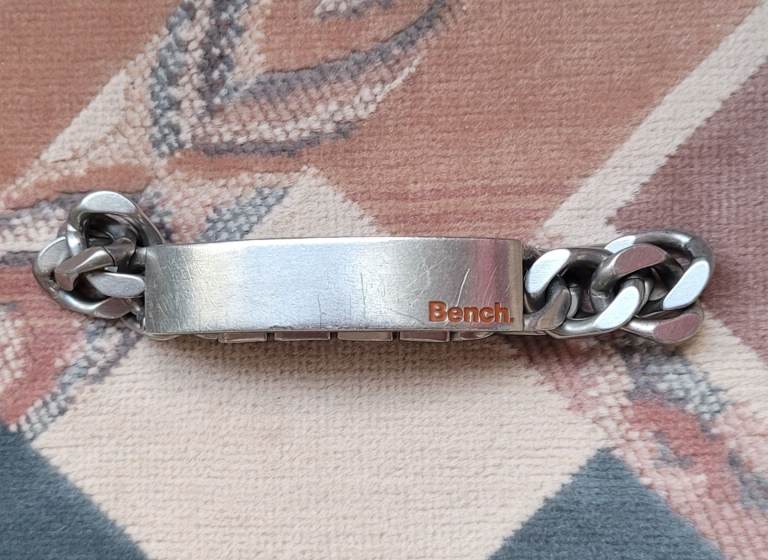 Men's bracelet.
