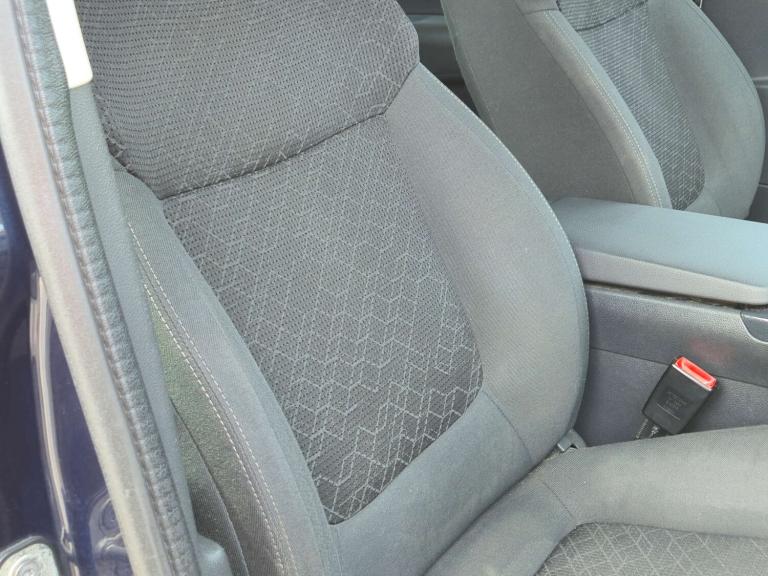 2015 Peugeot 3008 1.6 3008 Active Blue HDi S/S 5dr SUV Diesel Manual