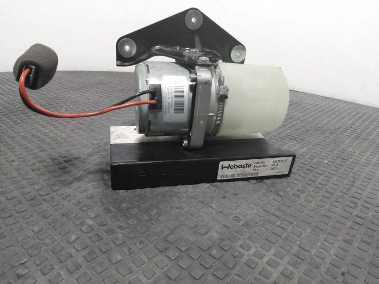 Ferrari California Convertible Lift Motor 2009-2015 81307700 Webasto 9221675