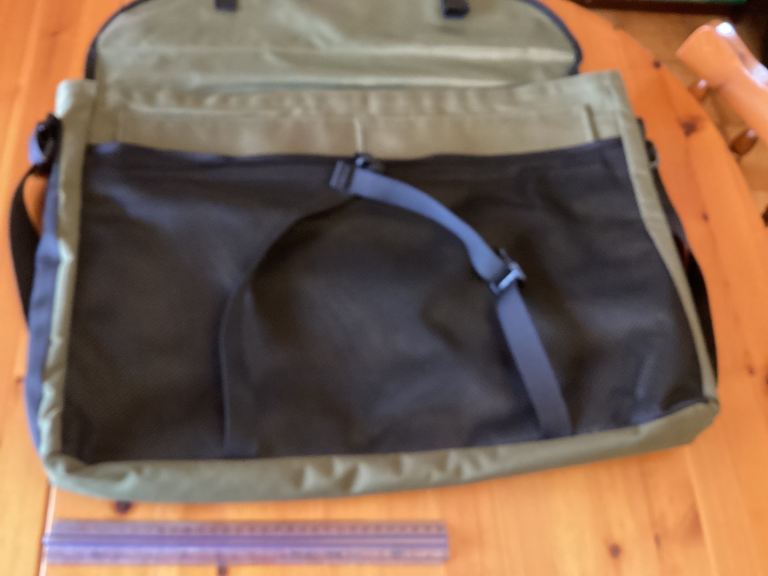 Gundog Game/Dummy large bag by Dog and Field